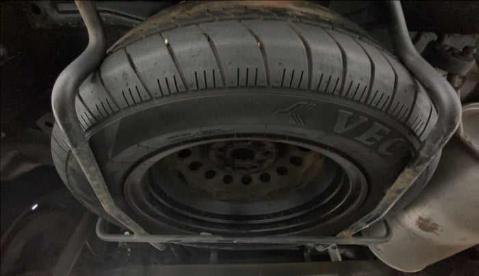 2016 Maruti Ertiga VXI AT, Petrol, Automatic, 36,033 km, Spare Tyre