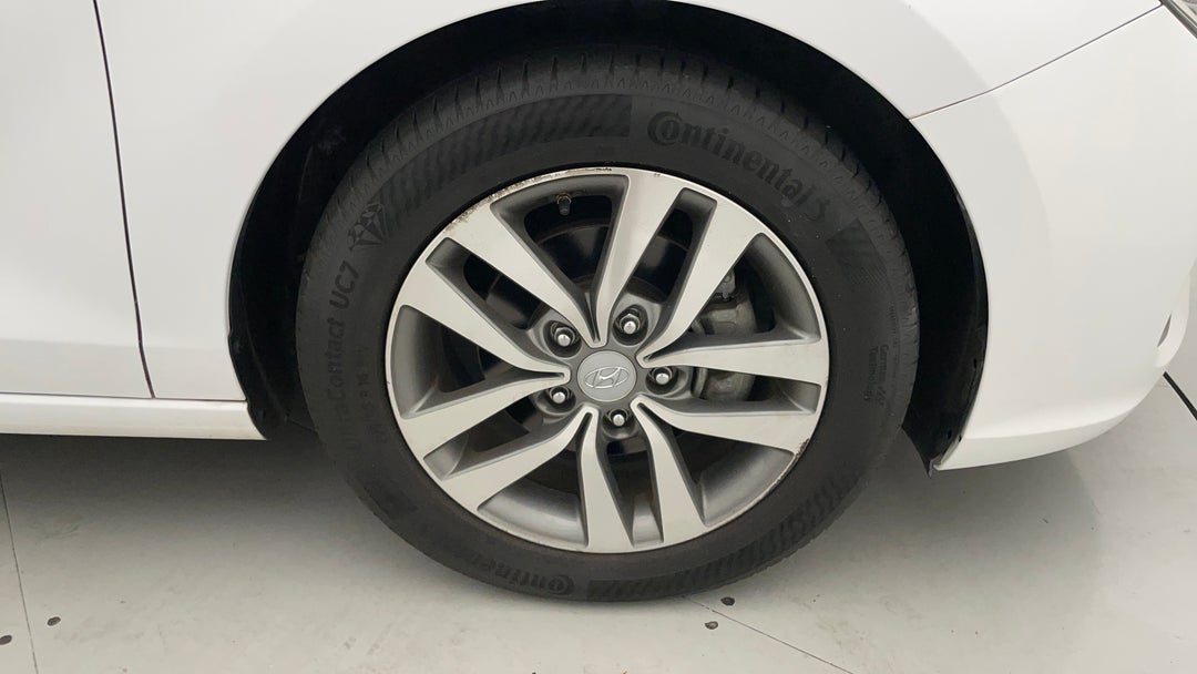 2017 Hyundai i30 Active, Automatic, 80032 km, Right Front Wheel