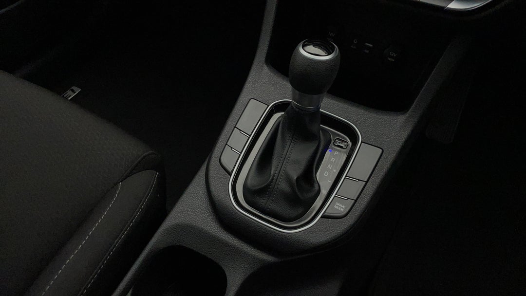 2017 Hyundai i30 Active, Automatic, 80032 km, Gear Lever 