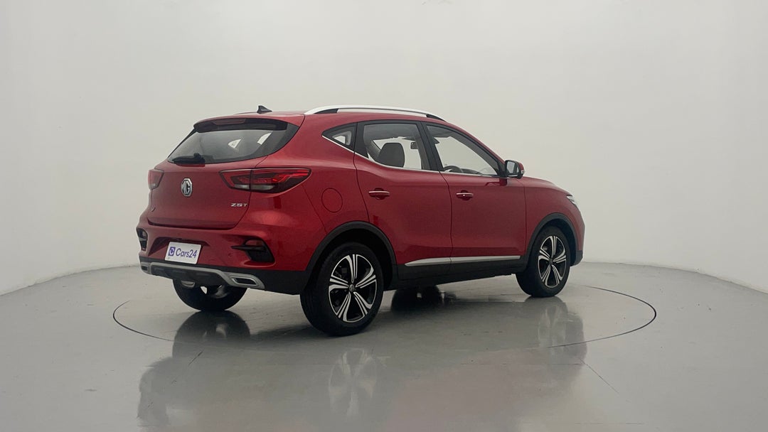 Right Back Diagonal (45- Degree) View