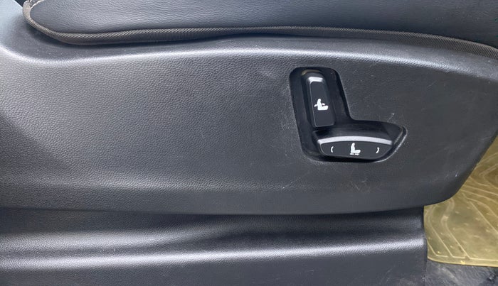2019 MG HECTOR SHARP 2.0 DIESEL, Diesel, Manual, 41,086 km, Driver Side Adjustment Panel