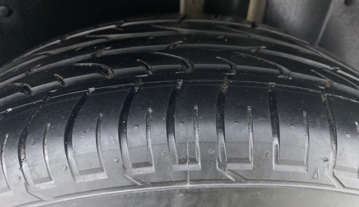 2019 MG HECTOR SHARP 2.0 DIESEL, Diesel, Manual, 41,086 km, Left Front Tyre Tread