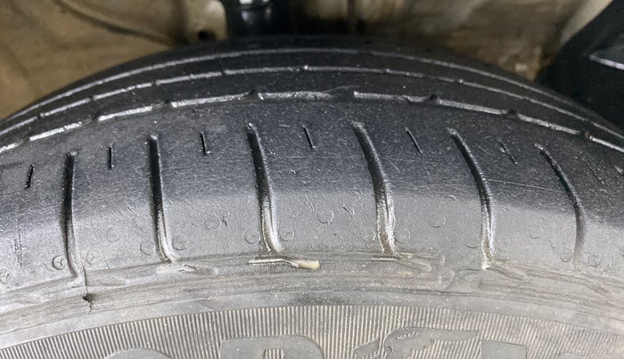 2018 Hyundai Creta E PLUS 1.4 DIESEL, Diesel, Manual, 93,327 km, Right Front Tyre Tread