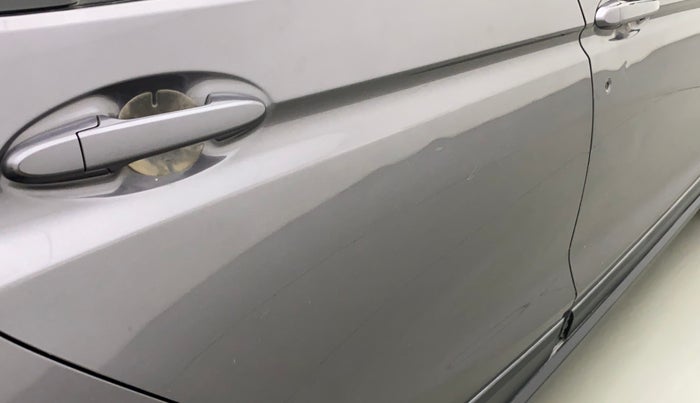 2019 Honda WR-V 1.5L I-DTEC S MT, Diesel, Manual, 33,778 km, Right rear door - Slightly dented