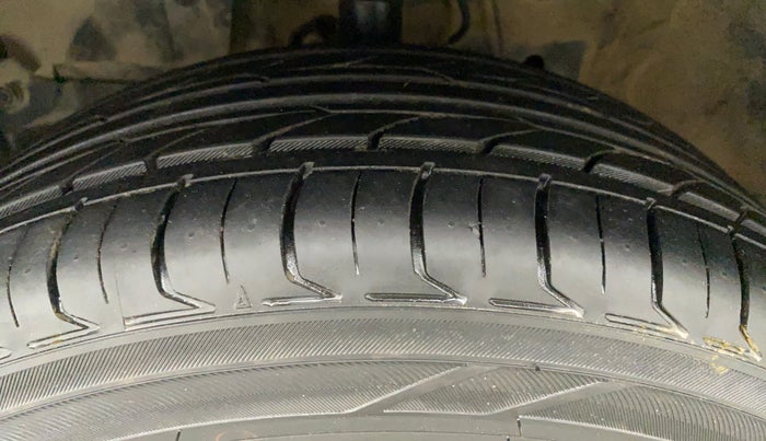 2019 Honda WR-V 1.5L I-DTEC S MT, Diesel, Manual, 33,778 km, Left Front Tyre Tread