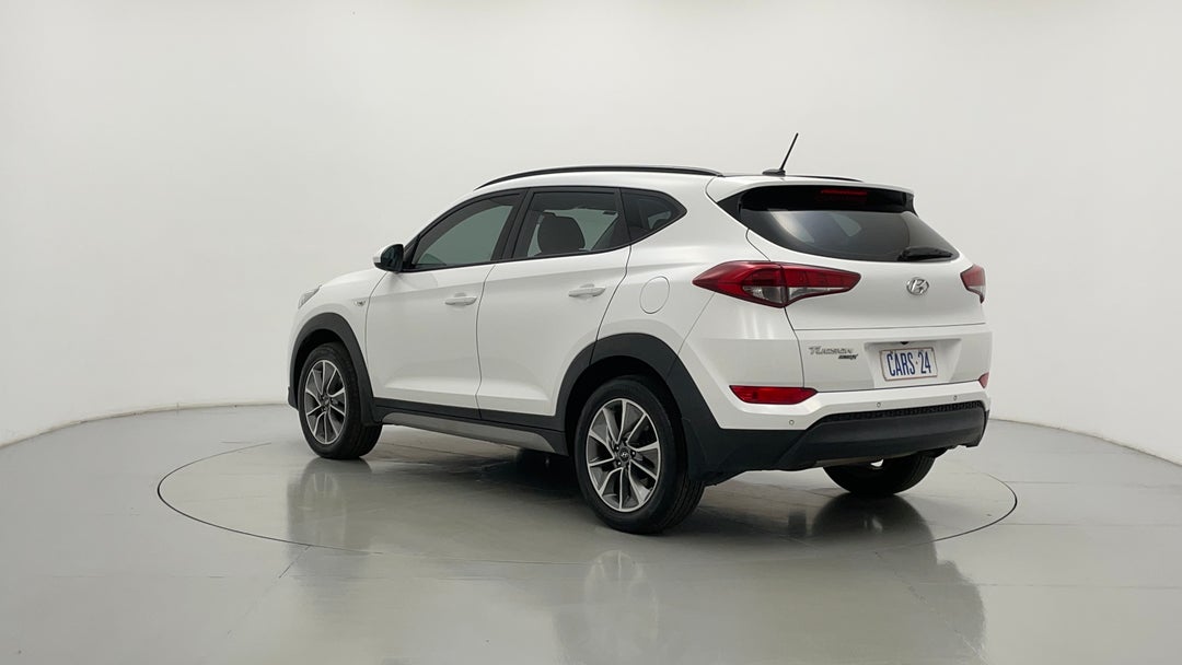 Left Back Diagonal (45- Degree) View