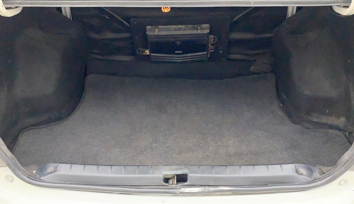 2011 Toyota Etios G, Petrol, Manual, 88,478 km, Boot Inside