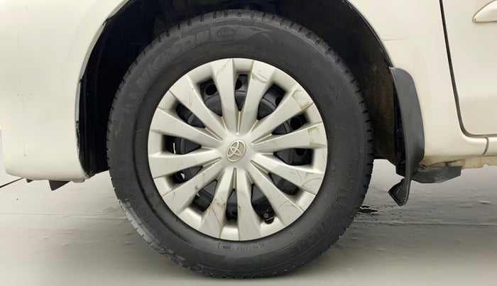 2011 Toyota Etios G, Petrol, Manual, 88,478 km, Left Front Wheel