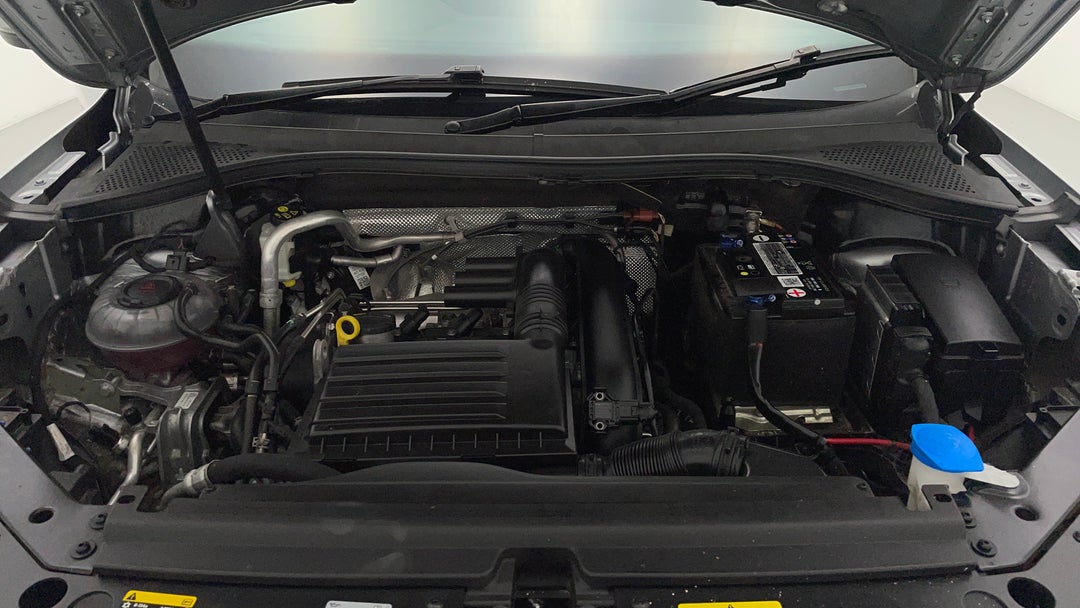 2020 Volkswagen Tiguan Allspace 110 Tsi Comfortline, Automatic, 85050 km, Open Bonnet (Engine)