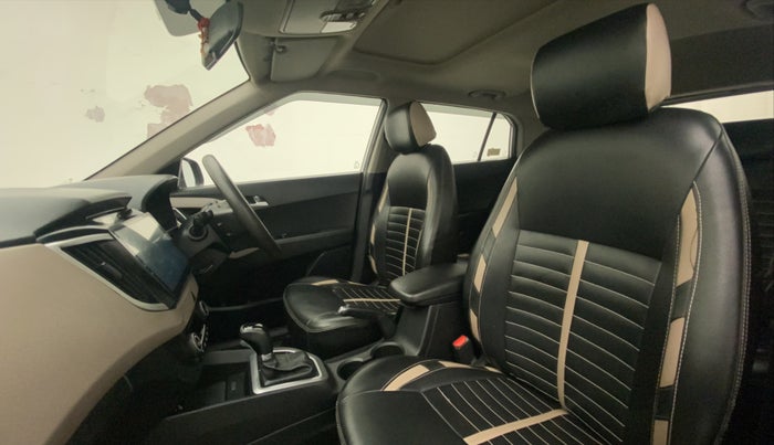 2018 Hyundai Creta SX AT 1.6 DIESEL, Diesel, Automatic, 1,07,583 km, Right Side Front Door Cabin