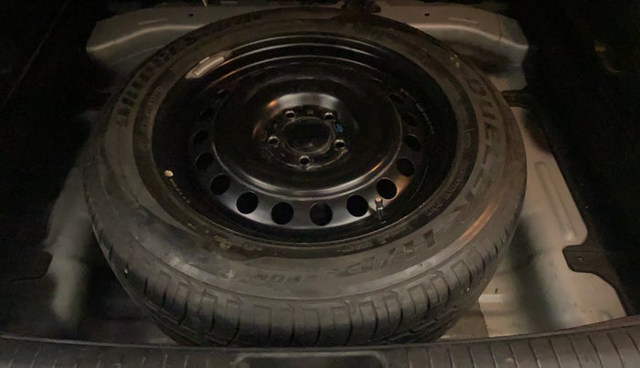 2018 Hyundai Creta SX AT 1.6 DIESEL, Diesel, Automatic, 1,07,583 km, Spare Tyre