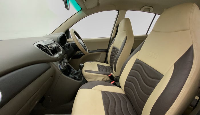 2012 Hyundai i10 MAGNA 1.2 KAPPA2, CNG, Manual, 93,932 km, Right Side Front Door Cabin