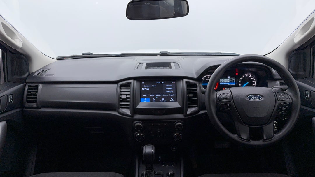 2020 Ford Ranger Xls 3.2 (4x4), Automatic, 120009 km, Dashboard View