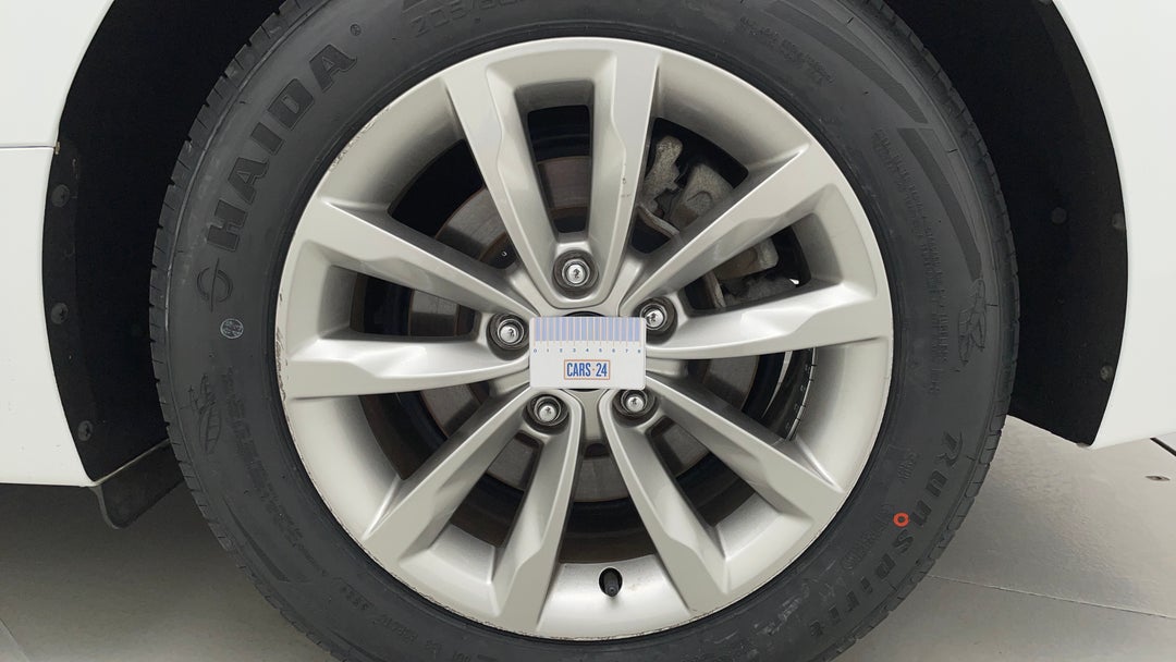 Wheels Rim Rear LHS Gutter Rash