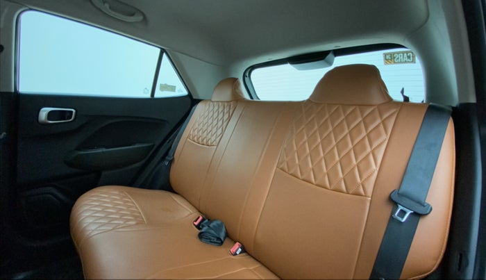 2019 Hyundai VENUE S 1.0 TURBO DCT, Petrol, Automatic, 38,010 km, Right Side Rear Door Cabin