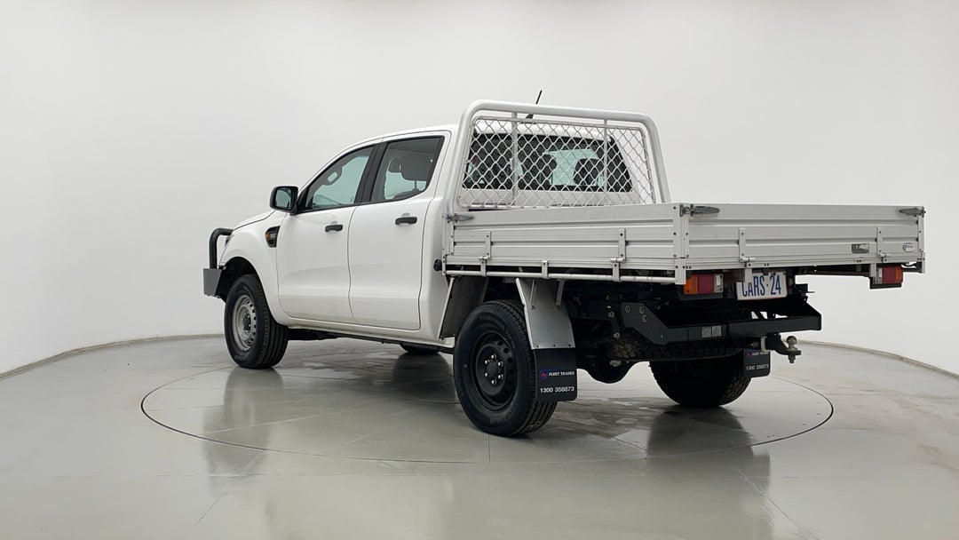 Left Back Diagonal (45- Degree) View