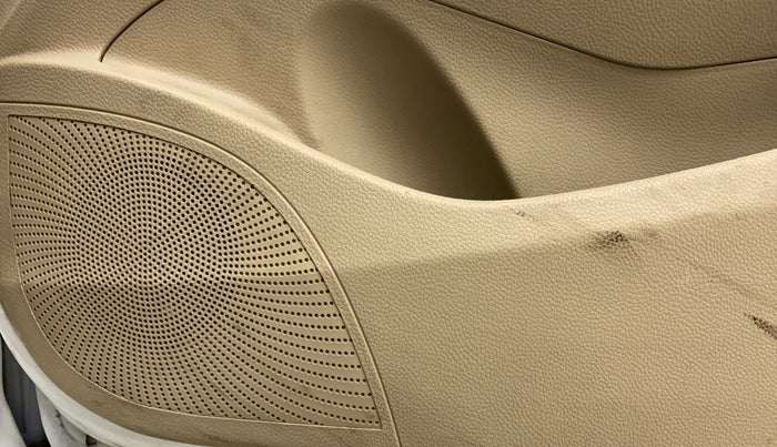 2015 Hyundai Eon SPORTZ, Petrol, Manual, 87,809 km, Speaker