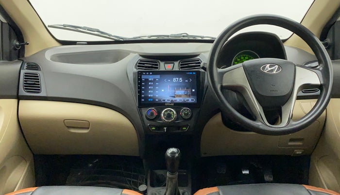 2015 Hyundai Eon SPORTZ, Petrol, Manual, 87,809 km, Dashboard