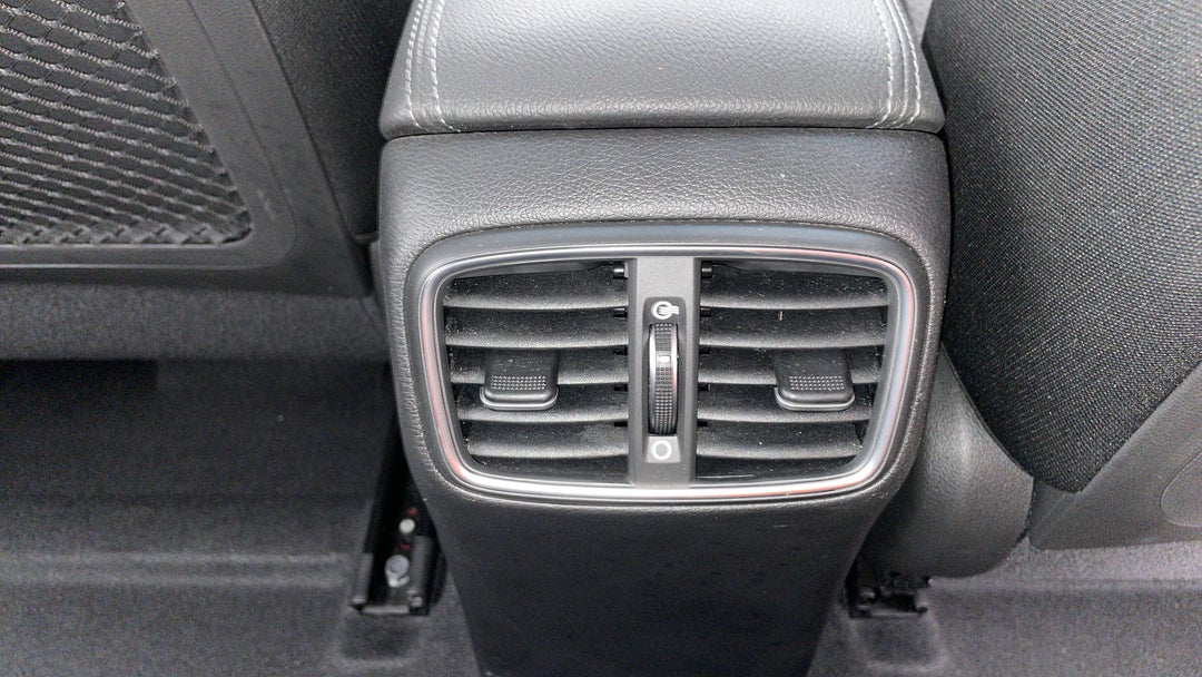 Rear A/C Vent