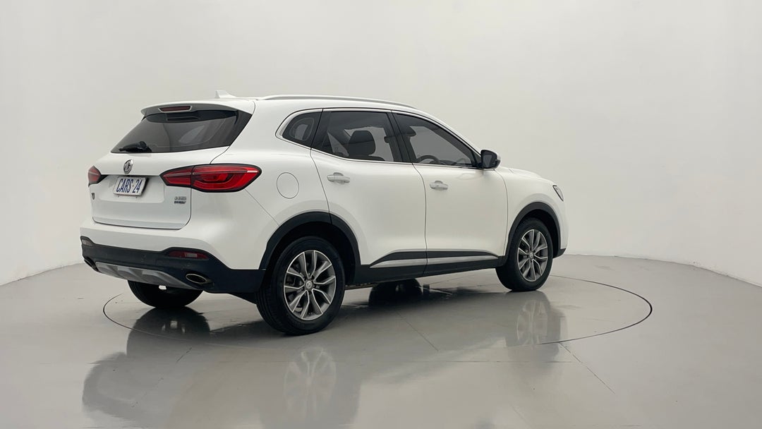 Right Back Diagonal (45- Degree) View