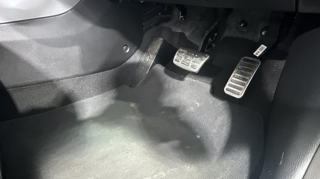 2019 Kia Rio Gt-line, Automatic, 55050 km, Pedals and Footmat