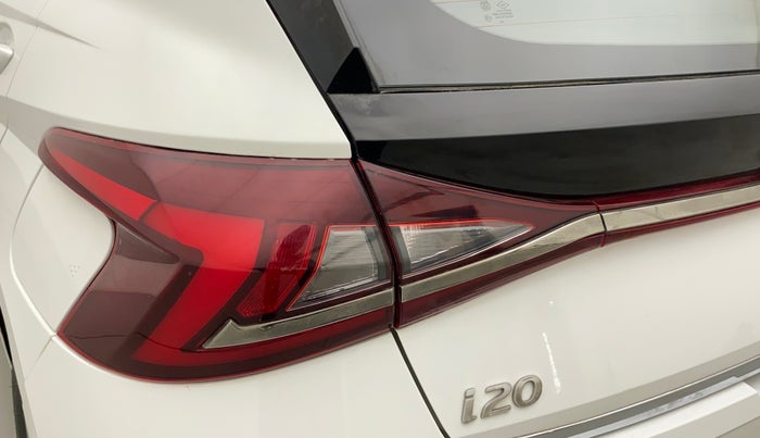 2022 Hyundai NEW I20 N LINE N6 1.0 TURBO GDI IMT, Petrol, Manual, 10,616 km, Left tail light - Minor scratches