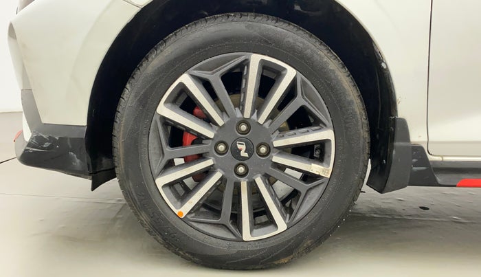2022 Hyundai NEW I20 N LINE N6 1.0 TURBO GDI IMT, Petrol, Manual, 10,616 km, Left Front Wheel