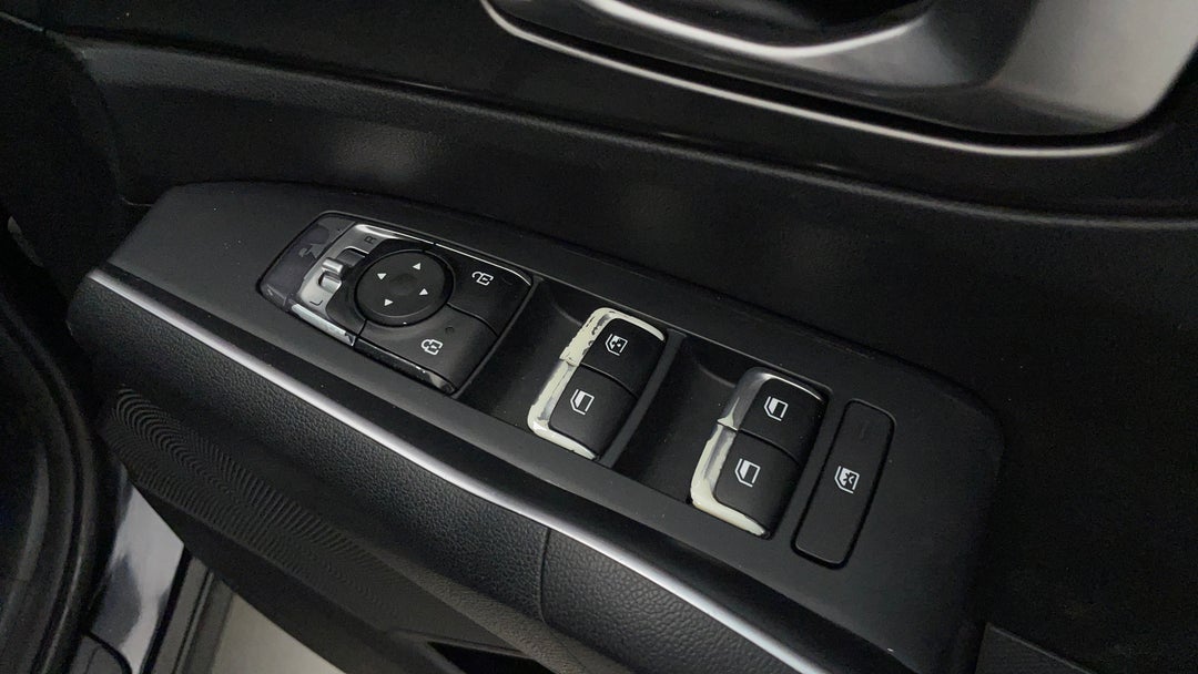 2022 Kia Sorento Sport 7 Seat, Automatic, 117371 km, Drivers Side Door Panel Controls