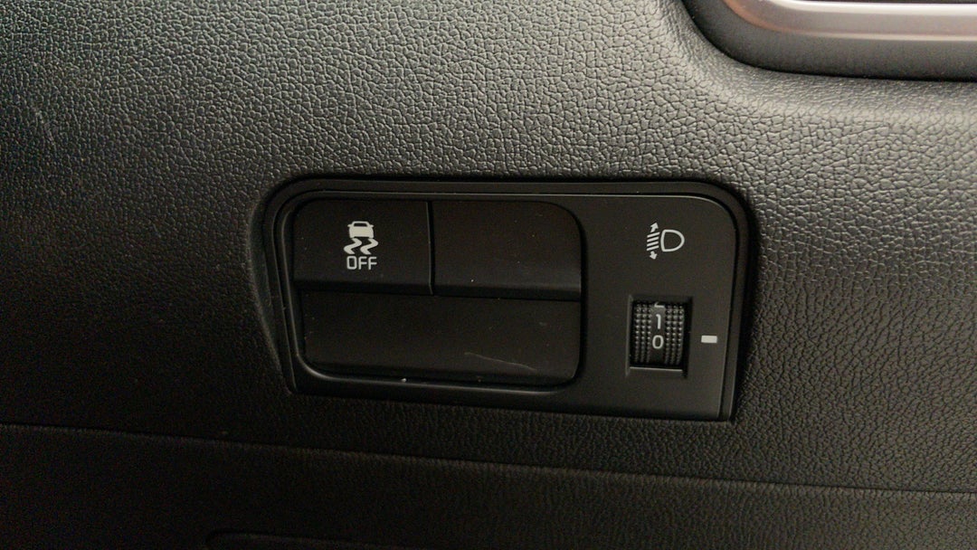 2022 Kia Sorento Sport 7 Seat, Automatic, 117371 km, Utility Switches/Buttons