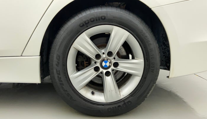 2015 BMW 3 Series 320D, Diesel, Automatic, 35,591 km, Left Rear Wheel