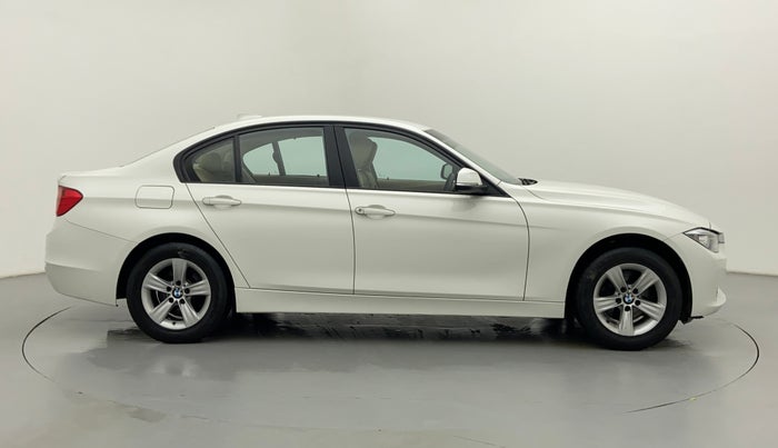 2015 BMW 3 Series 320D, Diesel, Automatic, 35,591 km, Right Side