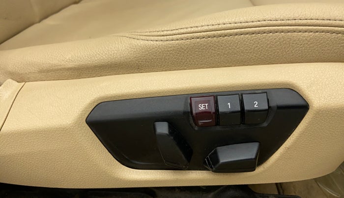 2015 BMW 3 Series 320D, Diesel, Automatic, 35,591 km, Driver Side Adjustment Panel