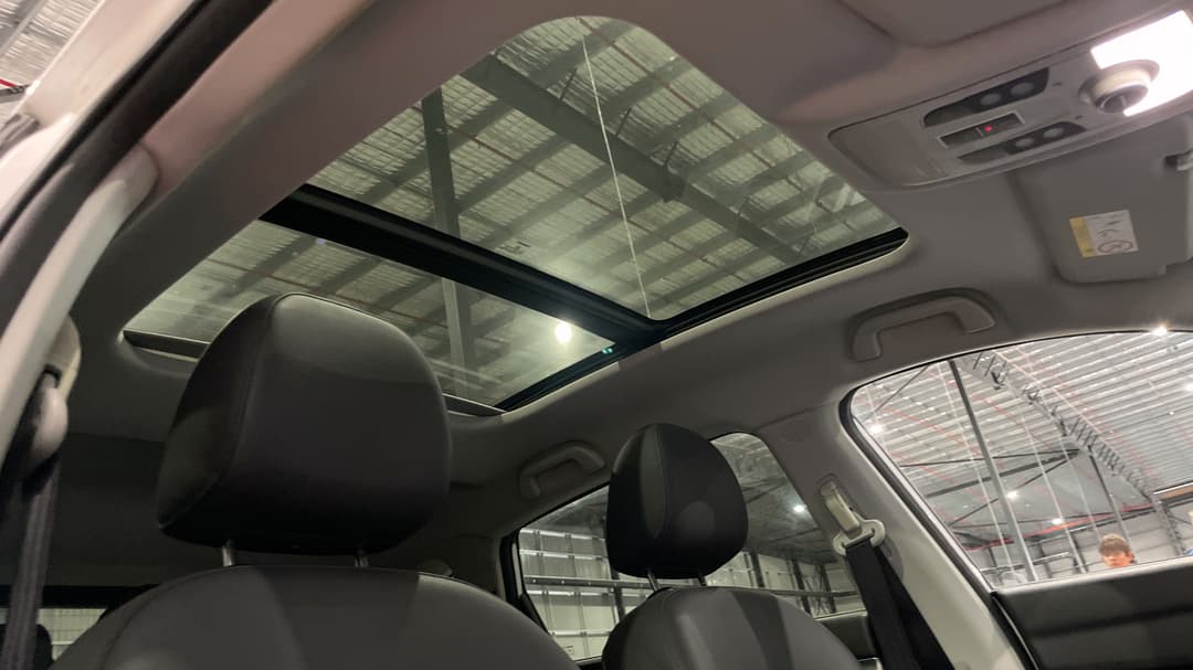 2020 Haval H2 Lux 2WD, Automatic, 48898 km, Interior Sunroof/Moonroof