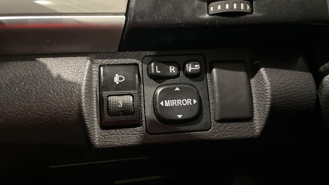2020 Haval H2 Lux 2WD, Automatic, 48898 km, Utility Switches/Buttons