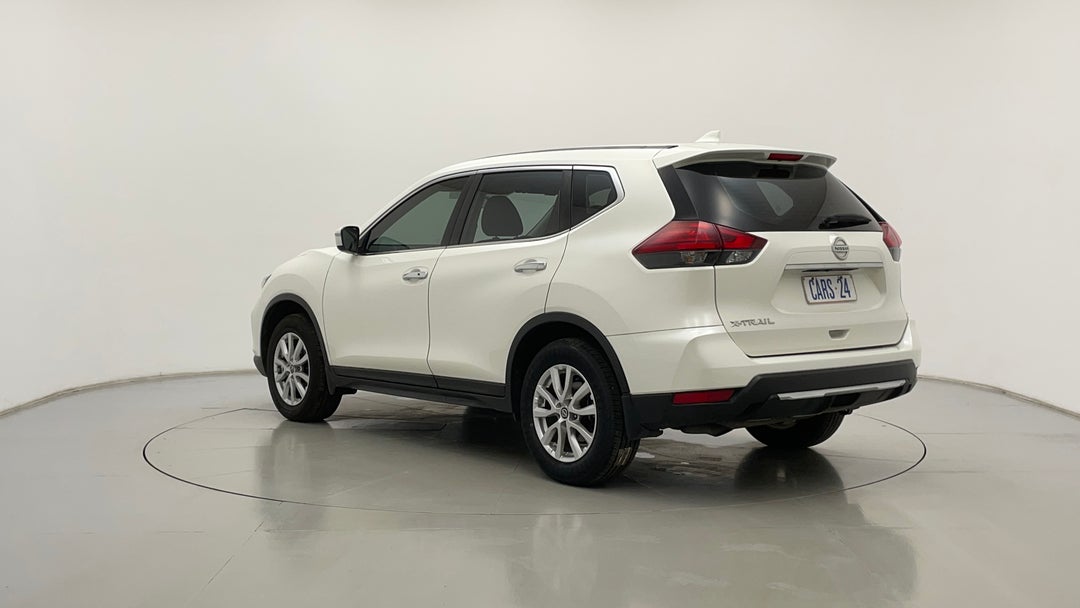 Left Back Diagonal (45- Degree) View