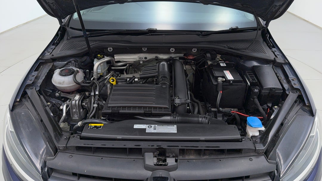 Open Bonnet (Engine)