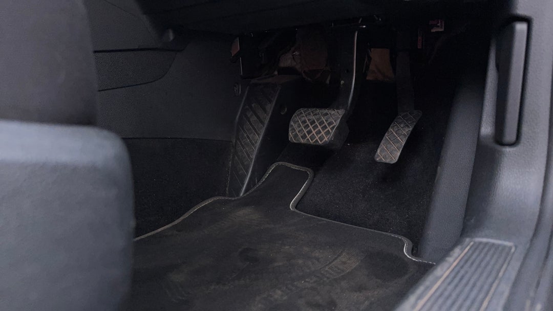Pedals and Footmat