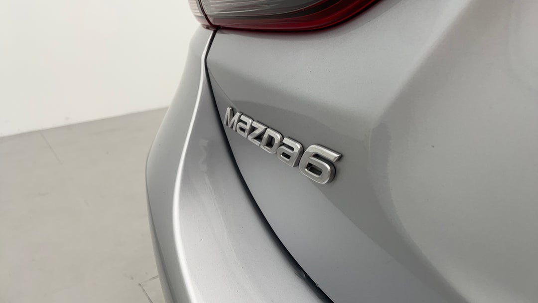 Badge (Boot Left Side)