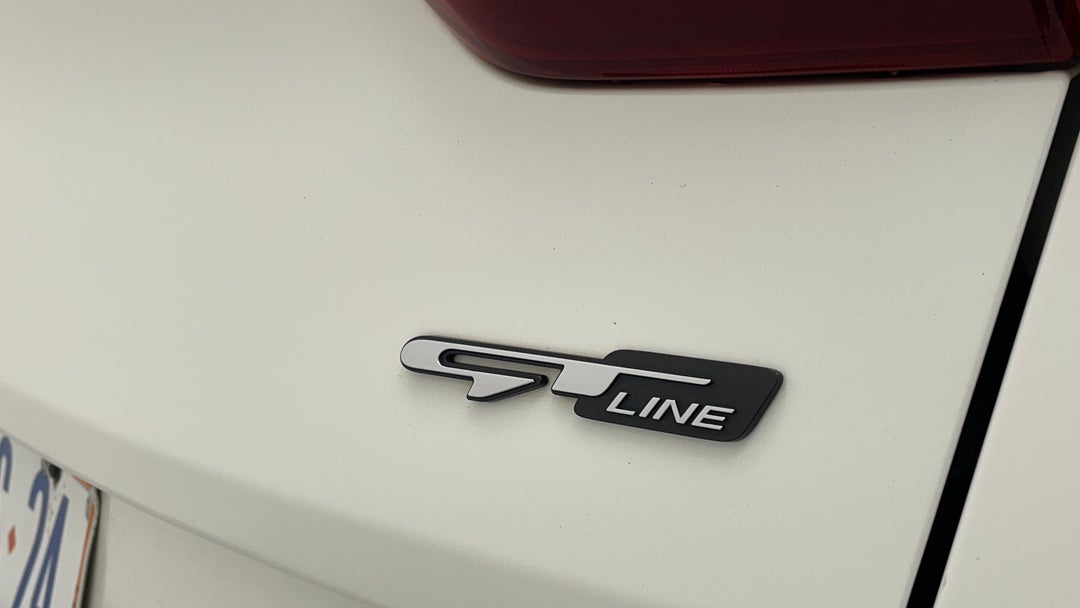 Badge (Boot Right Side)