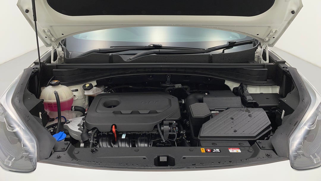 Open Bonnet (Engine)