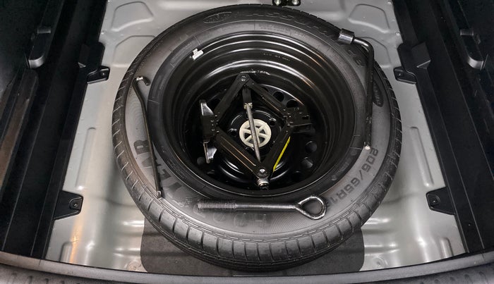 2019 KIA SELTOS GTX + AT PETROL, Petrol, Automatic, 15,887 km, Spare Tyre