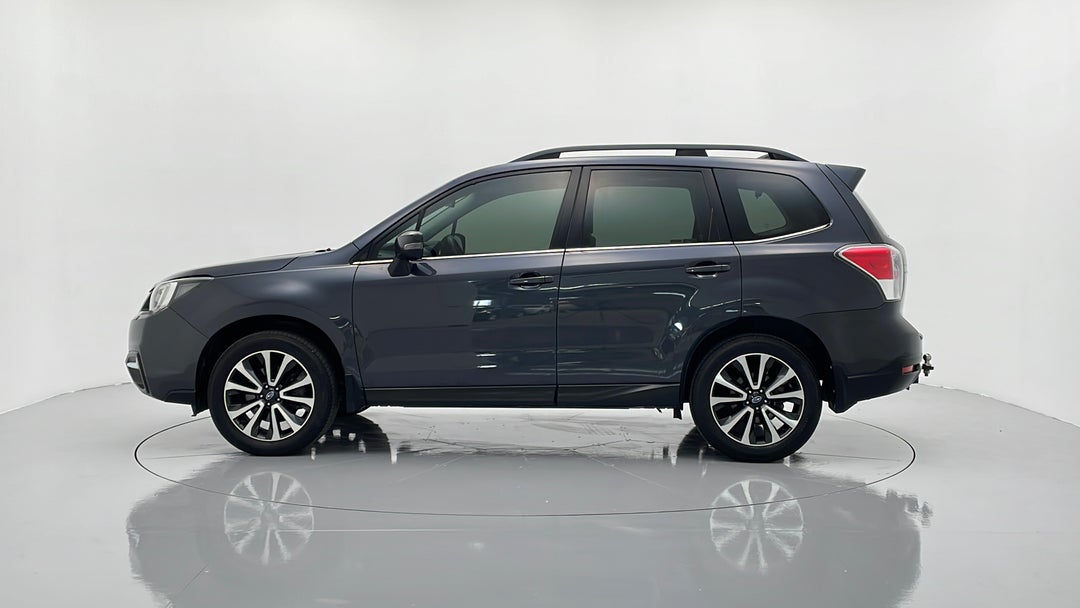 2016 Subaru Forester 2.0d-s, Manual, 116827 km, Left Side View