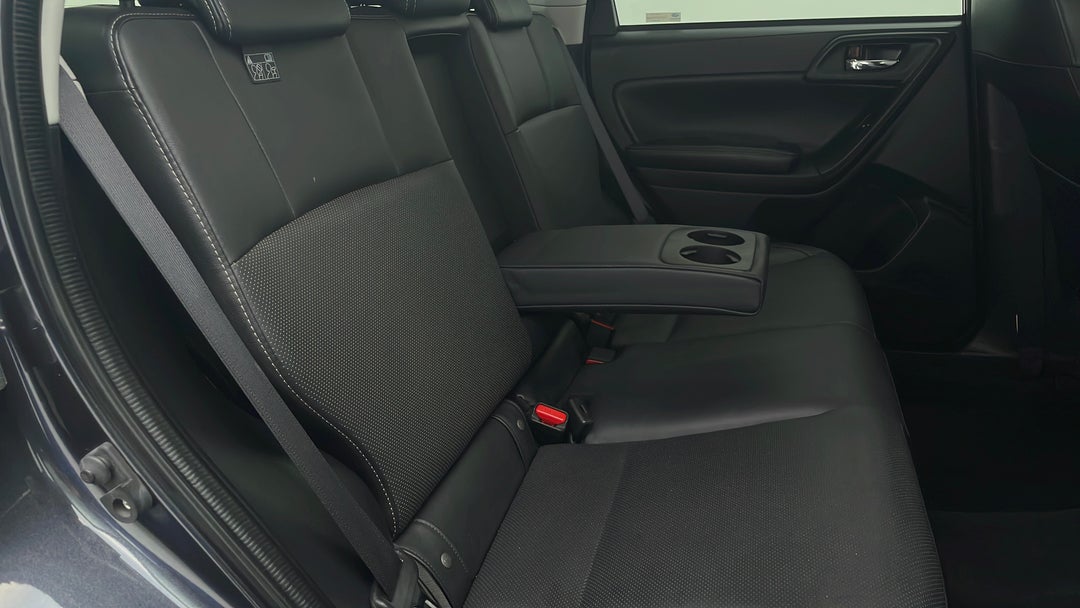 2016 Subaru Forester 2.0d-s, Manual, 116827 km, Right Side Rear Door Cabin View