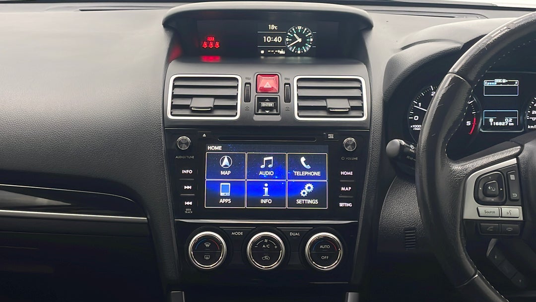 2016 Subaru Forester 2.0d-s, Manual, 116827 km, Center Console