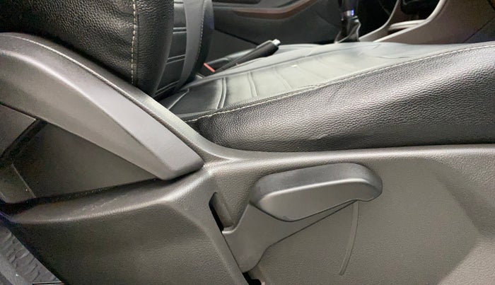 2018 Ford FREESTYLE TITANIUM 1.2 PETROL, Petrol, Manual, 50,067 km, Driver Side Adjustment Panel