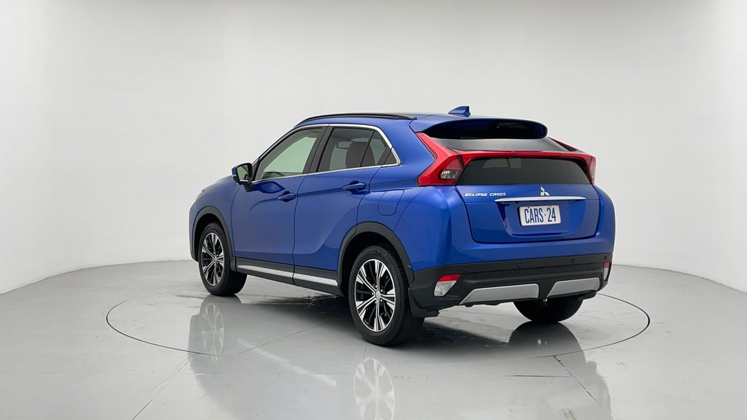 Left Back Diagonal (45- Degree) View