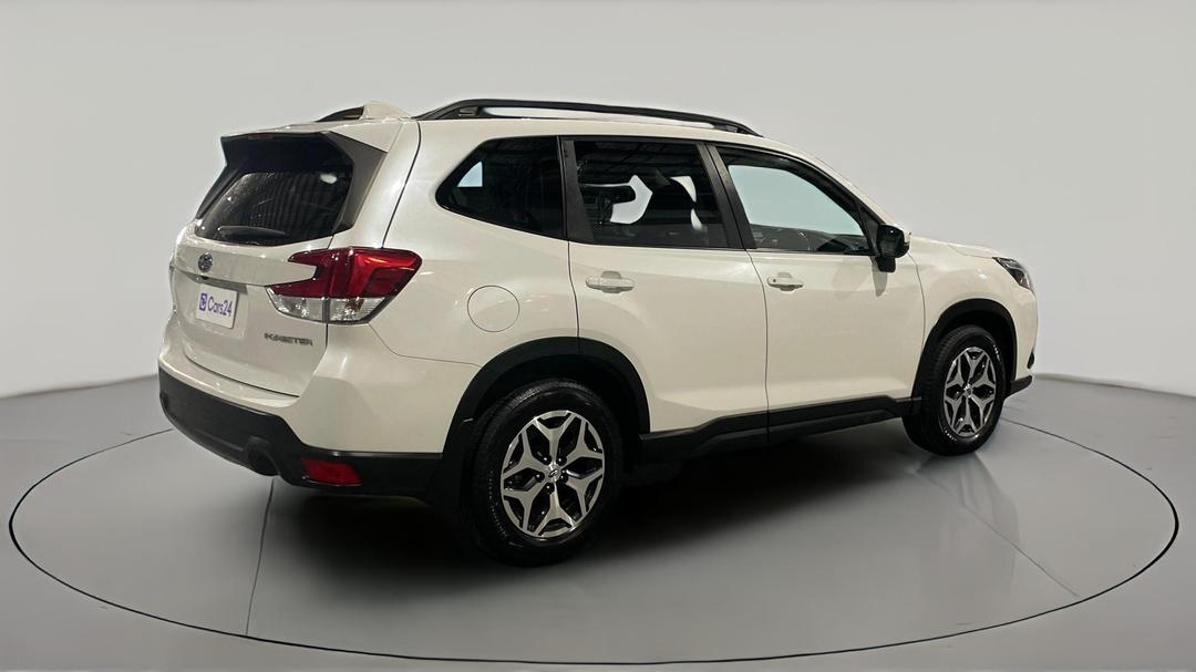 2023 Subaru Forester 2.5i (AWD), Automatic, 33886 km, Right Back Diagonal (45- Degree) View