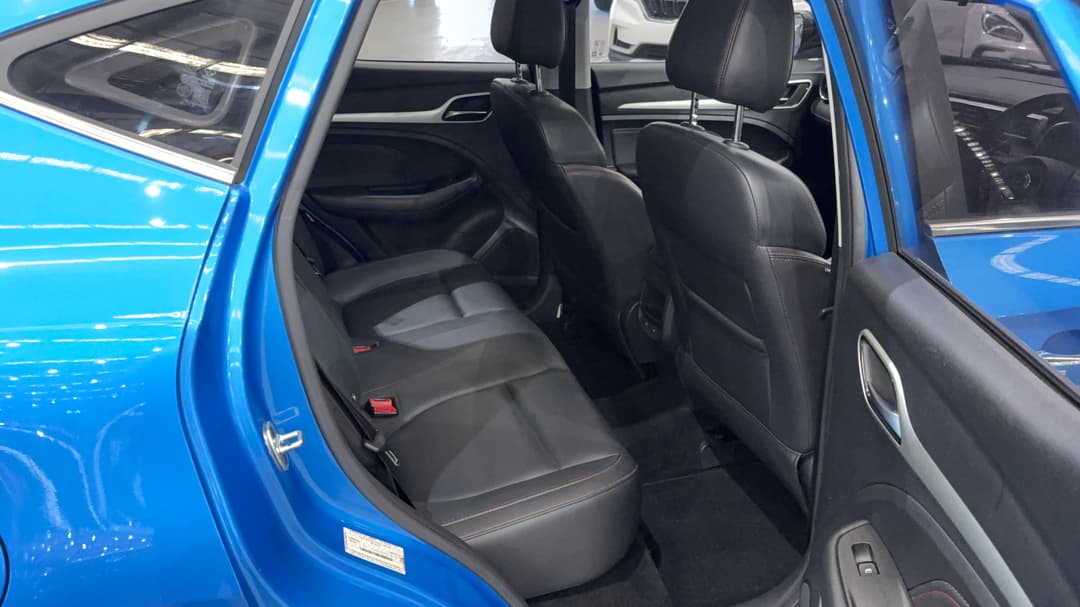 2021 MG Zst Essence, Automatic, 49517 km, Right Side Rear Door Cabin View