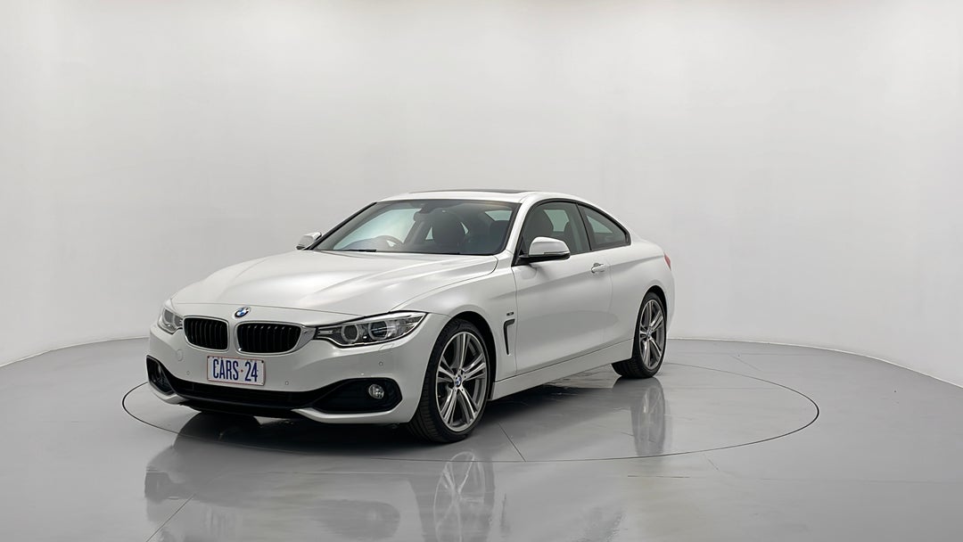 Left Front Diagonal (45- Degree) View