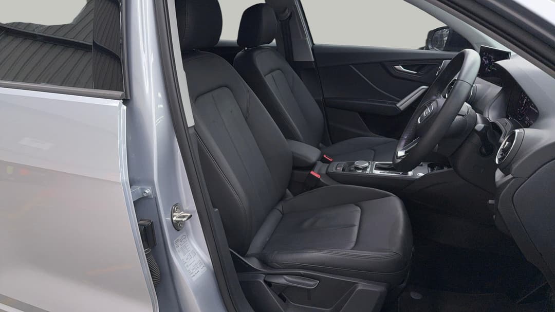2024 Audi Q2 35 Tfsi, Automatic, 14739 km, Right Side Front Door Cabin View